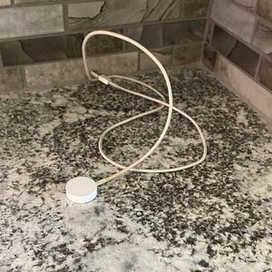 White Charging Cable for Apple Smartwatch